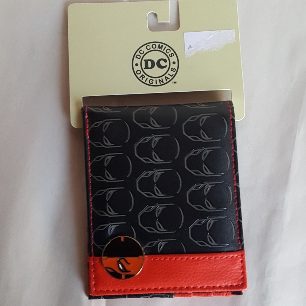 DC Comics Death Stroke Wallet